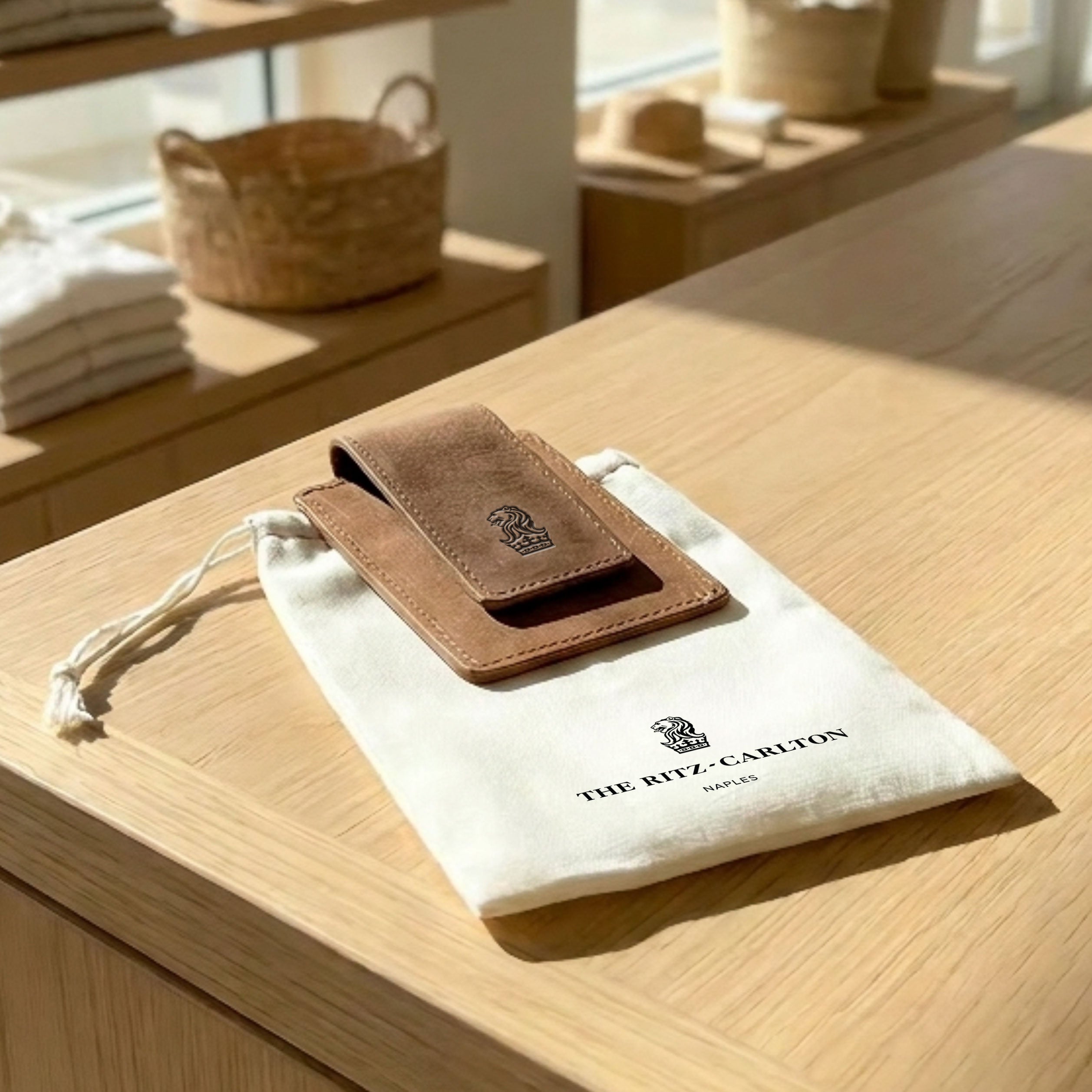 Custom Logo Card Clip Brown Leather Wallet